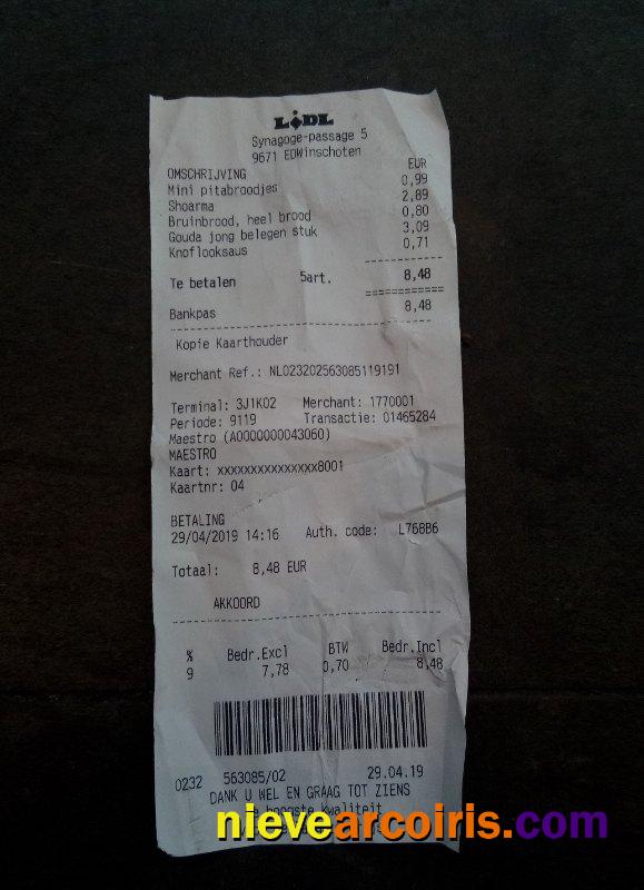 Lidl grocery store payment receipt